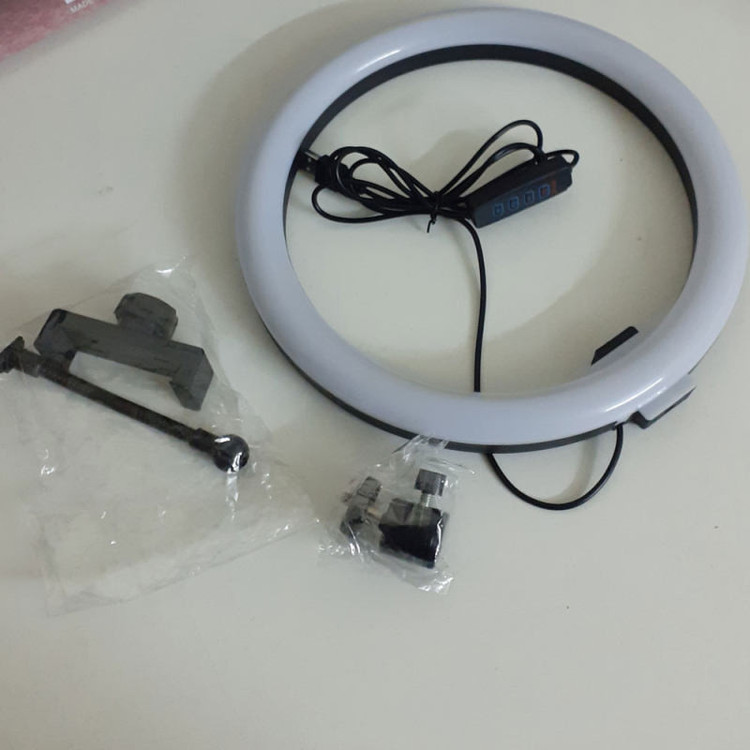 رینگ لایت 12 اینچی مدل M-300(پایه ۲۱۰ سانتی)